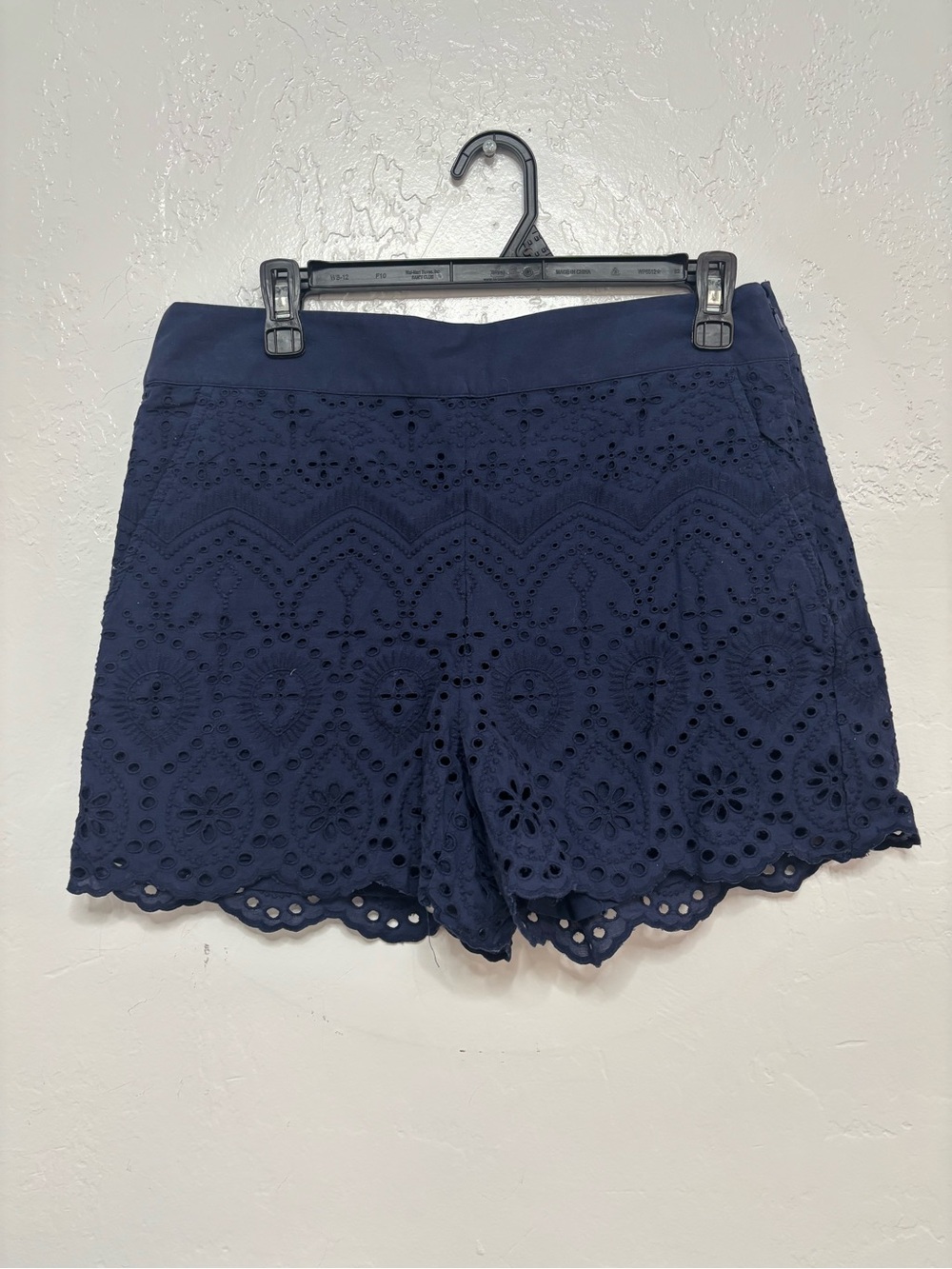 Womens size 6 Ann Taylor loft shorts, #N1271
